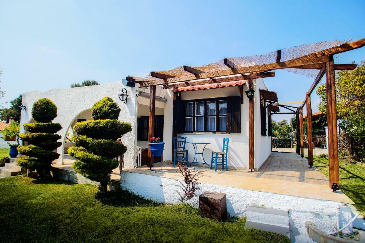 Villa Achilleas Nea Kallikrateia Exteriér fotografie