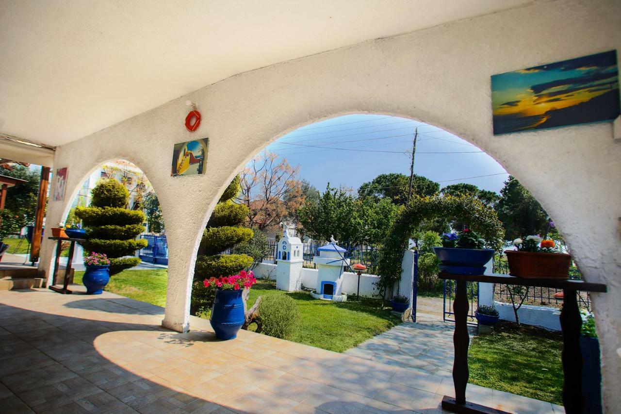 Villa Achilleas Nea Kallikrateia Exteriér fotografie