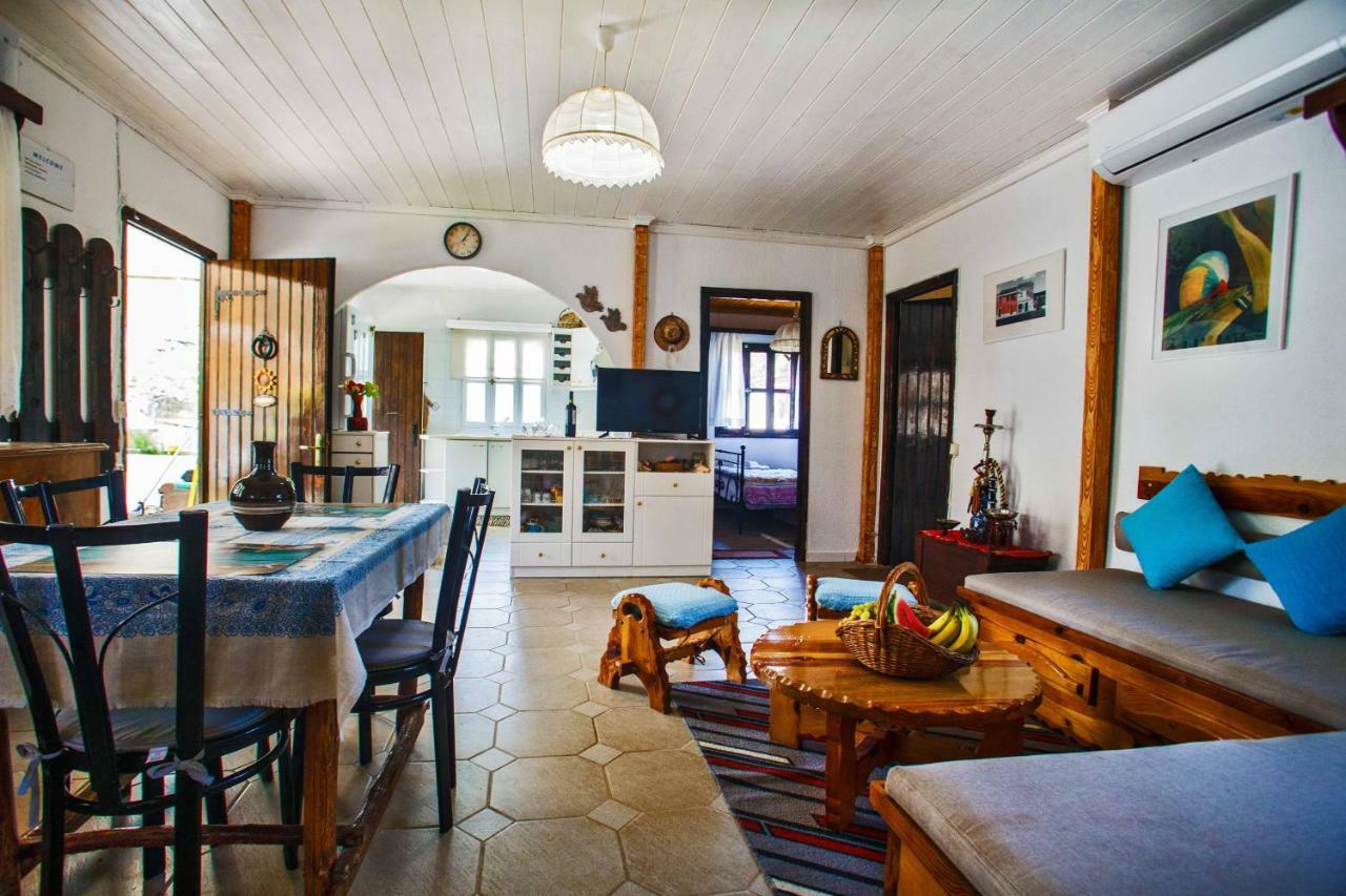 Villa Achilleas Nea Kallikrateia Exteriér fotografie