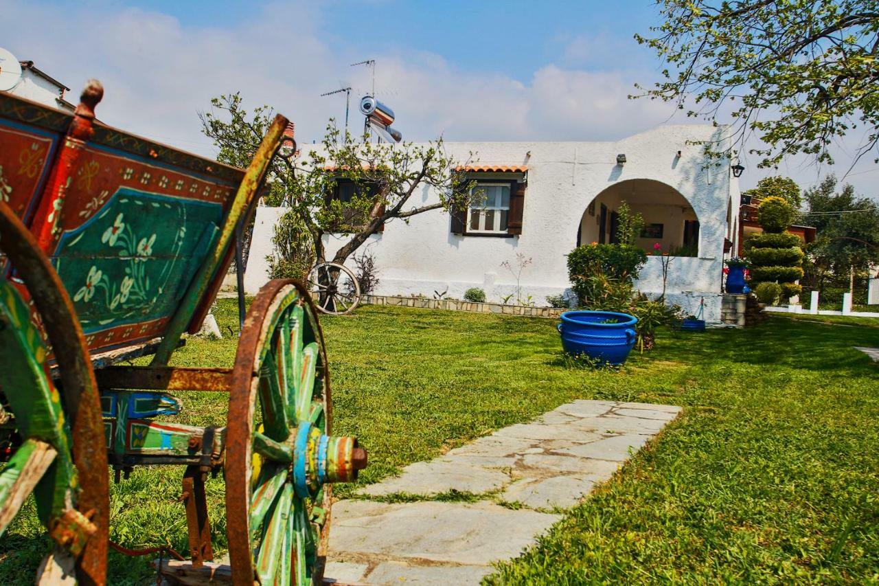 Villa Achilleas Nea Kallikrateia Exteriér fotografie